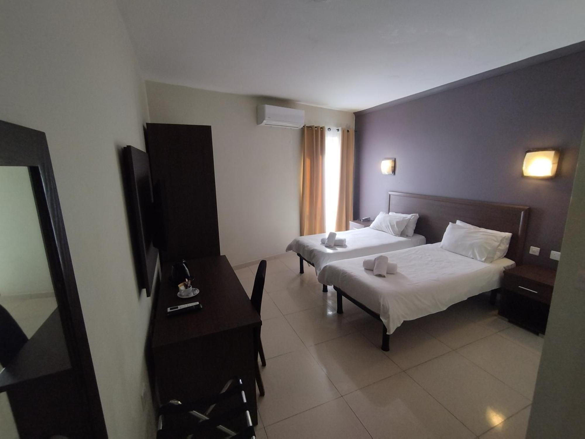 The Windsor Hotel Sliema Exterior photo